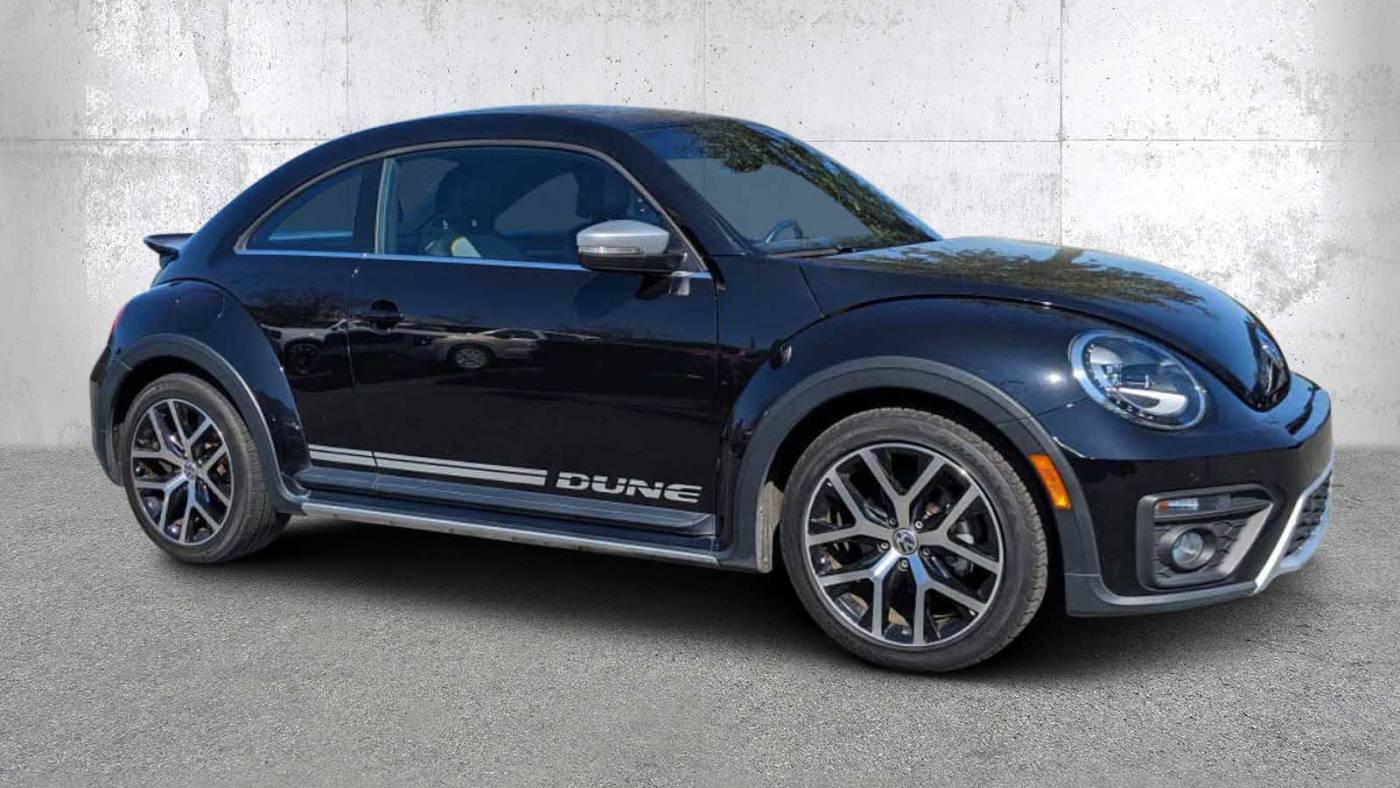 2016 Volkswagen Beetle 1.8T Dune — Hatchback — 47,496 mi — Savannah, GA