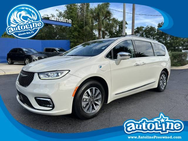 2021 Chrysler Pacifica Hybrid Limited — Minivan — 62,458 mi — Jacksonville, FL