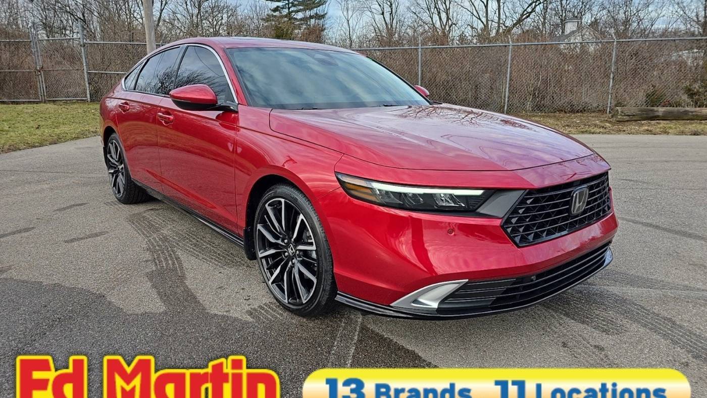 2023 Honda Accord Hybrid Touring — Sedan — 24,803 mi — Indianapolis, IN