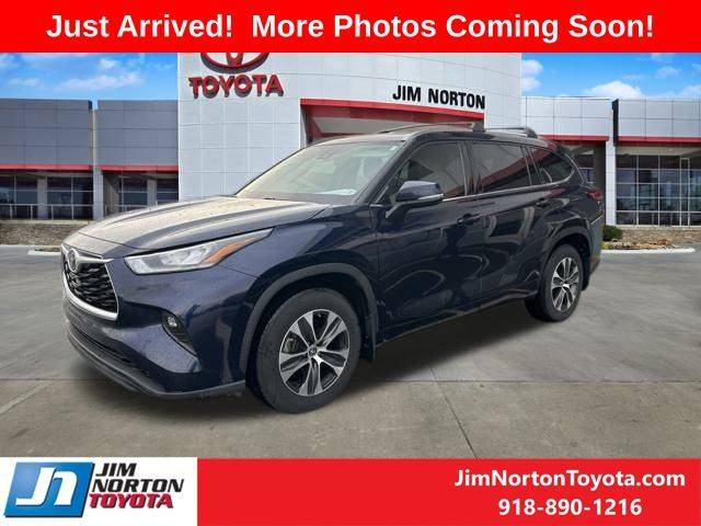 2020 Toyota Highlander XLE — SUV — 75,218 mi — Tulsa, OK