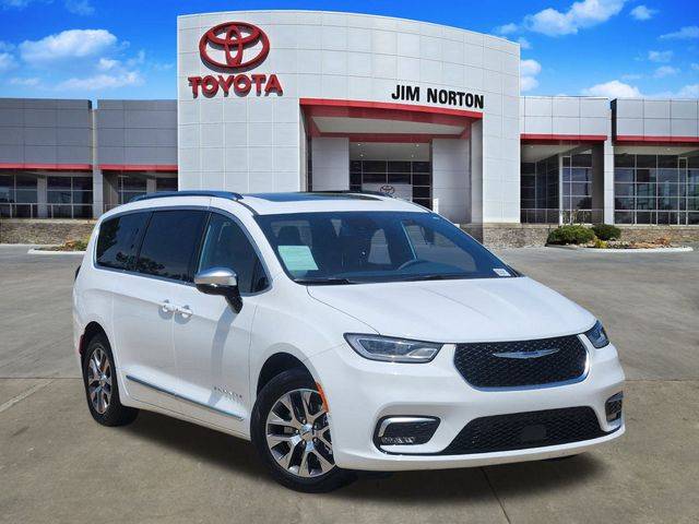 2025 Chrysler Pacifica Hybrid Pinnacle — Minivan — 14,922 mi — Tulsa, OK