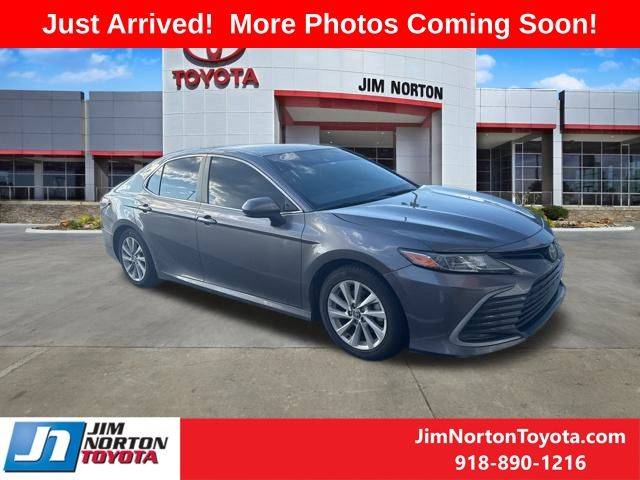2021 Toyota Camry LE — Sedan — 134,365 mi — Tulsa, OK