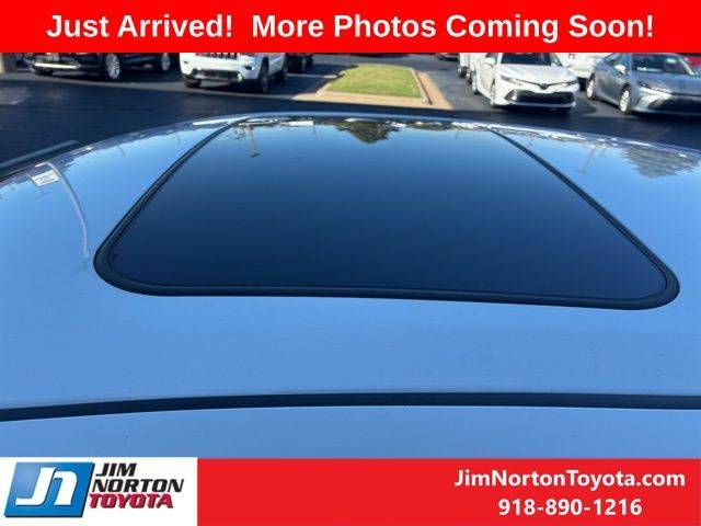2021 Toyota Corolla SE — Sedan — 85,012 mi — Tulsa, OK