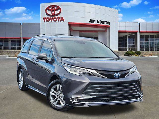 2025 Toyota Sienna Limited — Minivan — 26,202 mi — Tulsa, OK