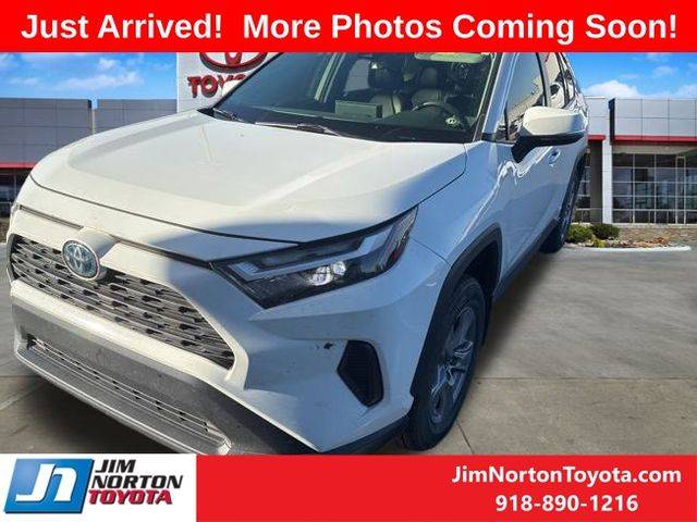 2022 Toyota RAV4 Hybrid XLE — SUV — 83,834 mi — Tulsa, OK