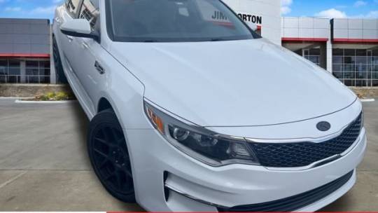 2017 Kia Optima LX — Sedan — 115,844 mi — Tulsa, OK