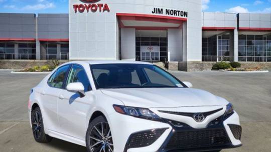 2024 Toyota Camry SE — Sedan — 18,739 mi — Tulsa, OK