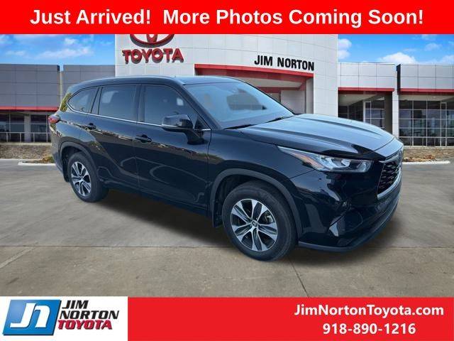 2020 Toyota Highlander XLE — SUV — 82,033 mi — Tulsa, OK