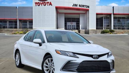 2022 Toyota Camry LE — Sedan — 34,734 mi — Tulsa, OK