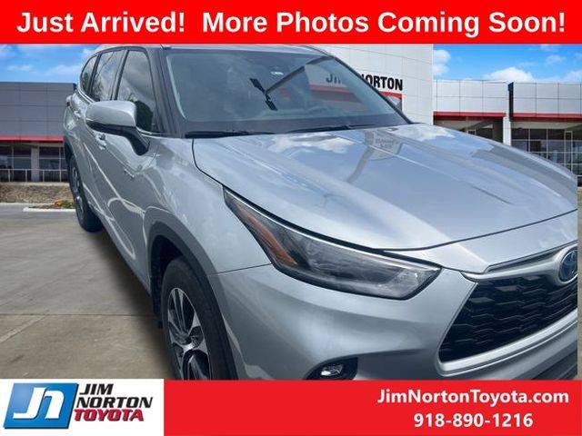 2021 Toyota Highlander Hybrid XLE — SUV — 26,224 mi — Tulsa, OK
