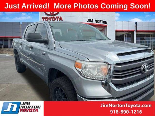 2015 Toyota Tundra SR5