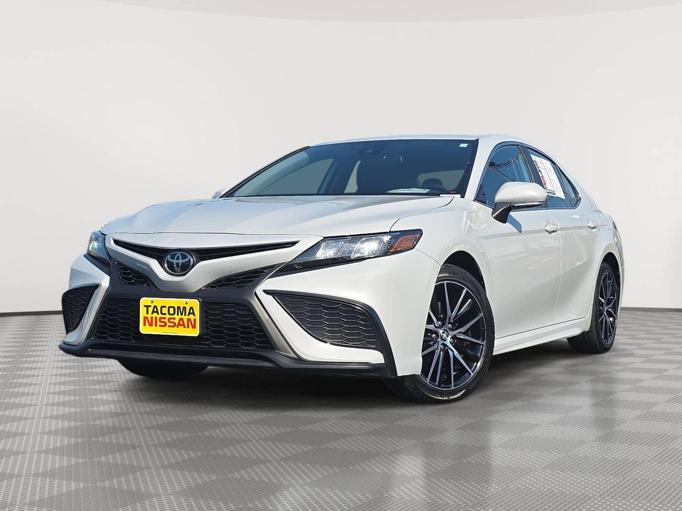 2023 Toyota Camry SE — Sedan — 51,284 mi — Tacoma, WA