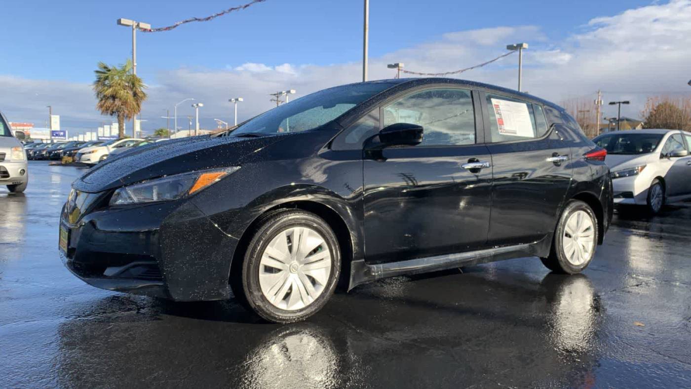 2023 Nissan LEAF S — Hatchback — 13,659 mi — Tacoma, WA
