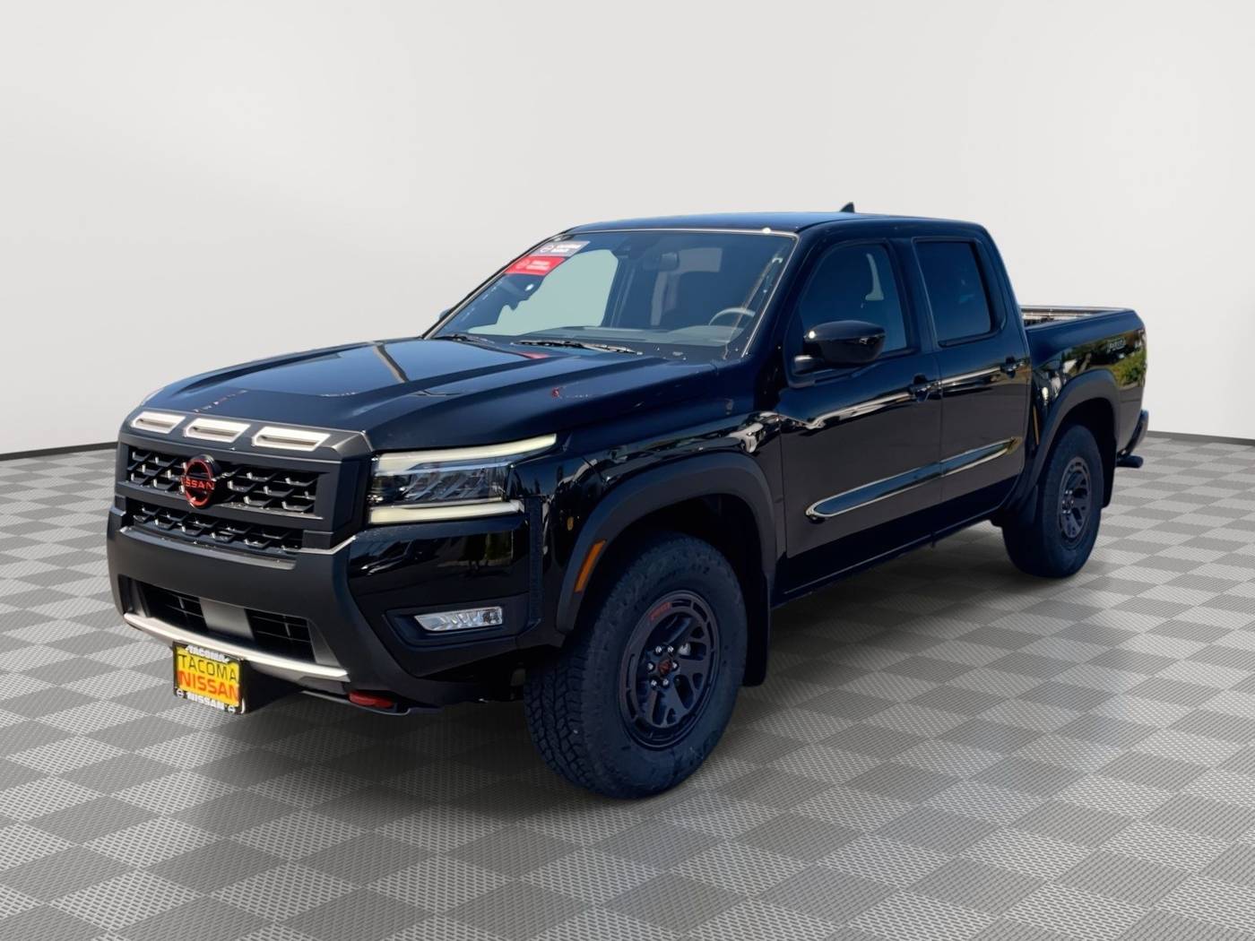 2025 Nissan Frontier PRO-4X — Pickup Truck — 189 mi — Tacoma, WA