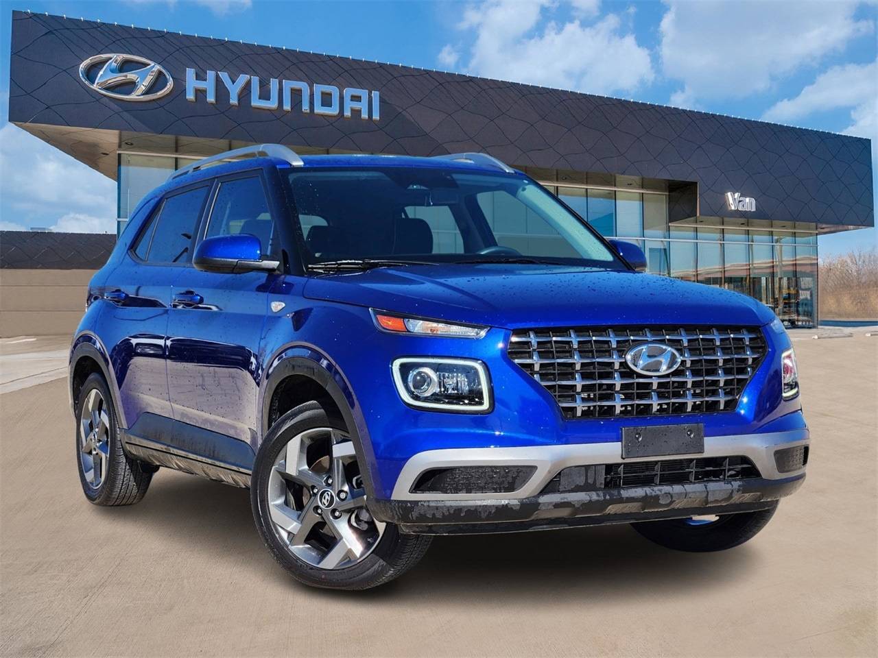 2024 Hyundai Venue Limited — SUV — 13,599 mi — Carrollton, TX