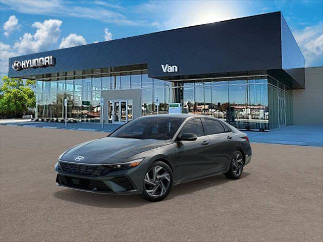 2025 Hyundai Elantra Limited — Sedan — 4,018 mi — Carrollton, TX