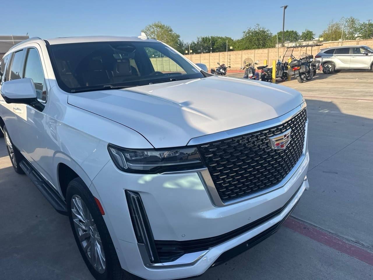 2021 Cadillac Escalade Premium Luxury — SUV — 47,108 mi — Carrollton, TX