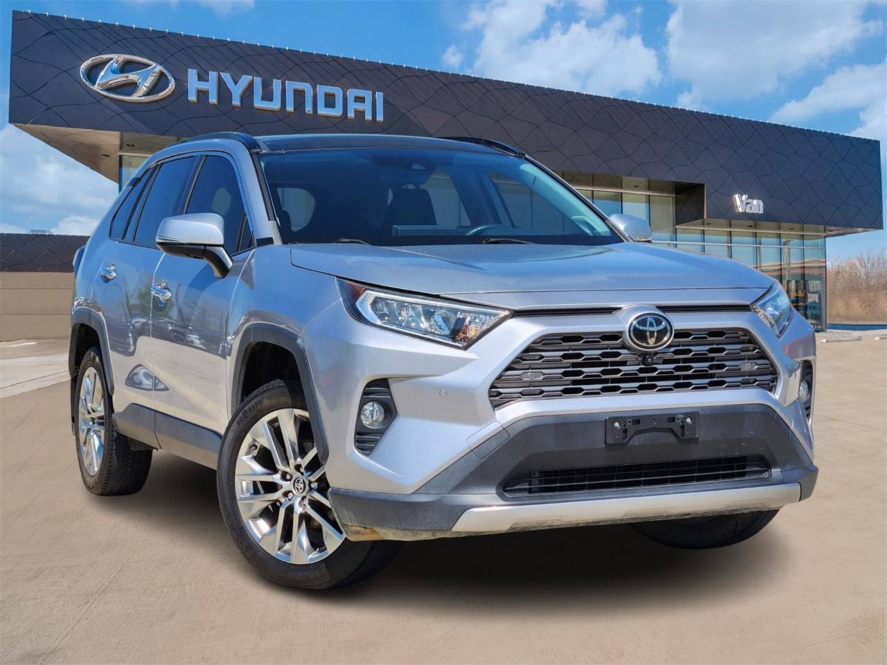 2019 Toyota RAV4 Limited — SUV — 67,900 mi — Carrollton, TX