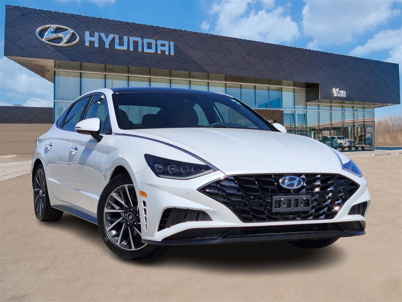 2022 Hyundai Sonata Limited — Sedan — 34,865 mi — Carrollton, TX