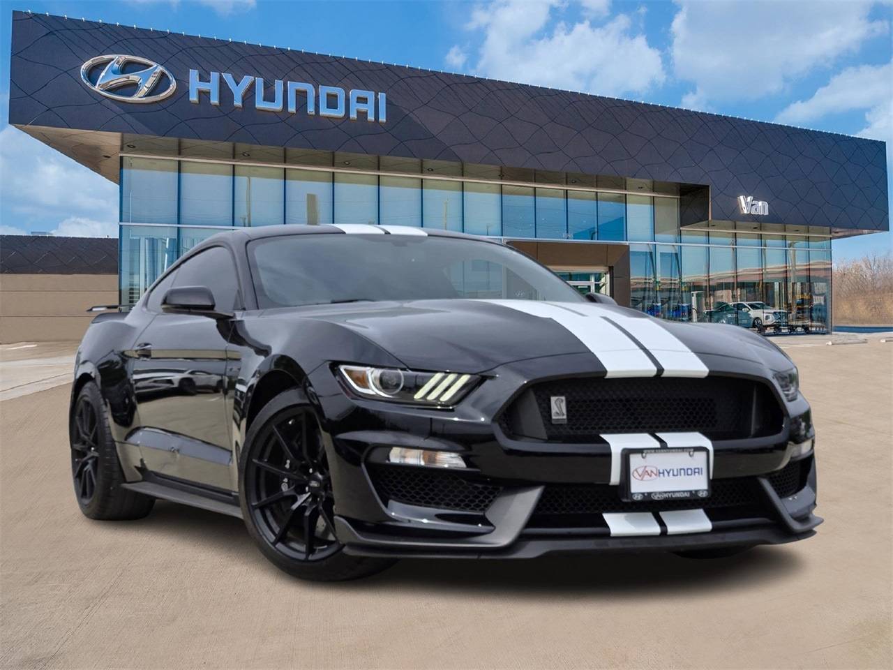 2017 Ford Mustang Shelby GT350 — Coupe — 4,183 mi — Carrollton, TX