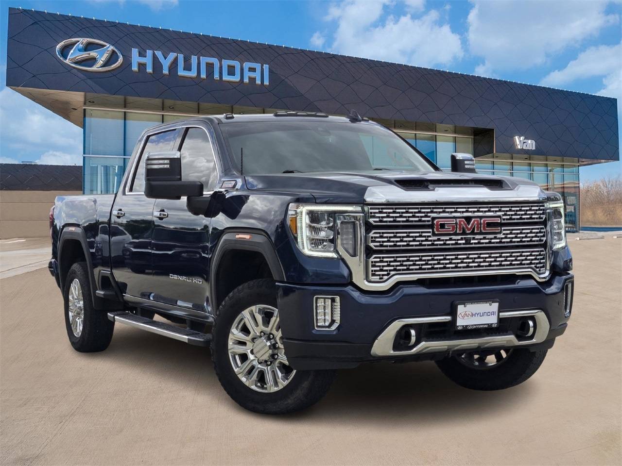 2023 GMC Sierra 2500HD Denali — Pickup Truck — 48,344 mi — Carrollton, TX