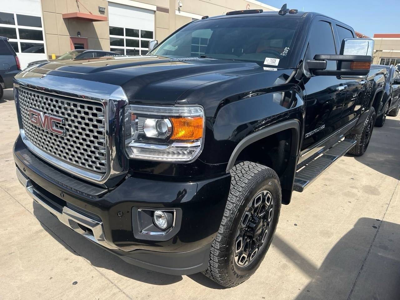 2015 GMC Sierra 2500HD Denali — Pickup Truck — 85,627 mi — Carrollton, TX