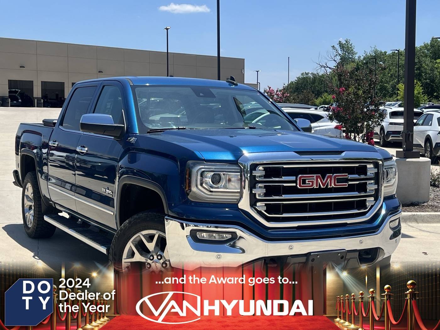 2018 GMC Sierra 1500 SLT — Pickup Truck — 66,950 mi — Carrollton, TX