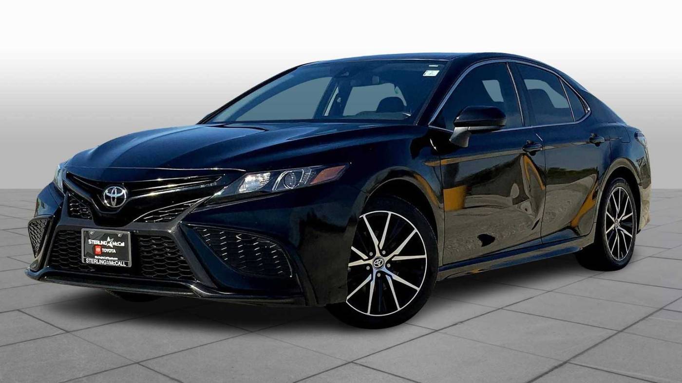 2021 Toyota Camry SE — Sedan — 90,697 mi — Houston, TX