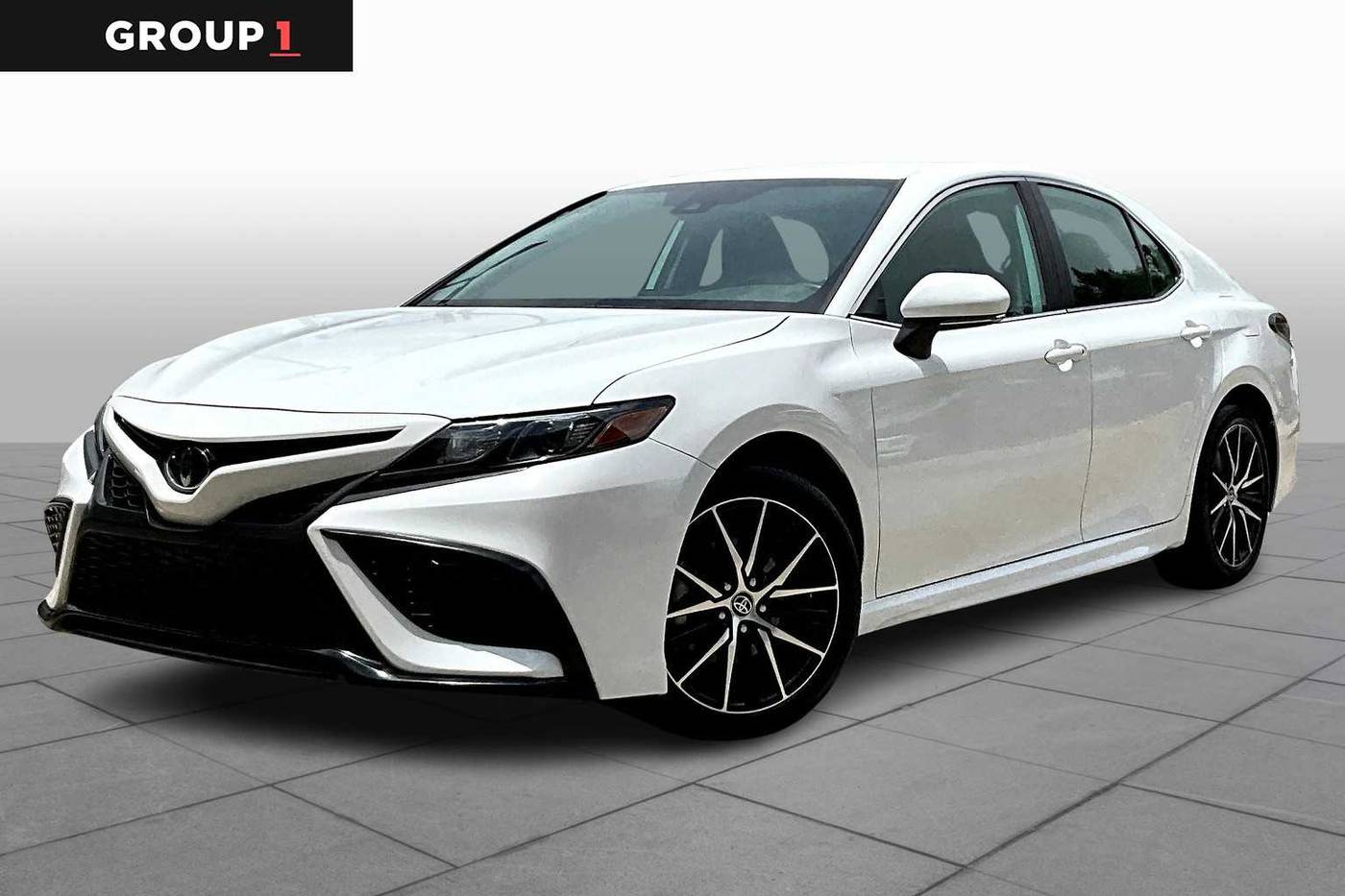 2023 Toyota Camry SE — Sedan — 29,832 mi — Houston, TX