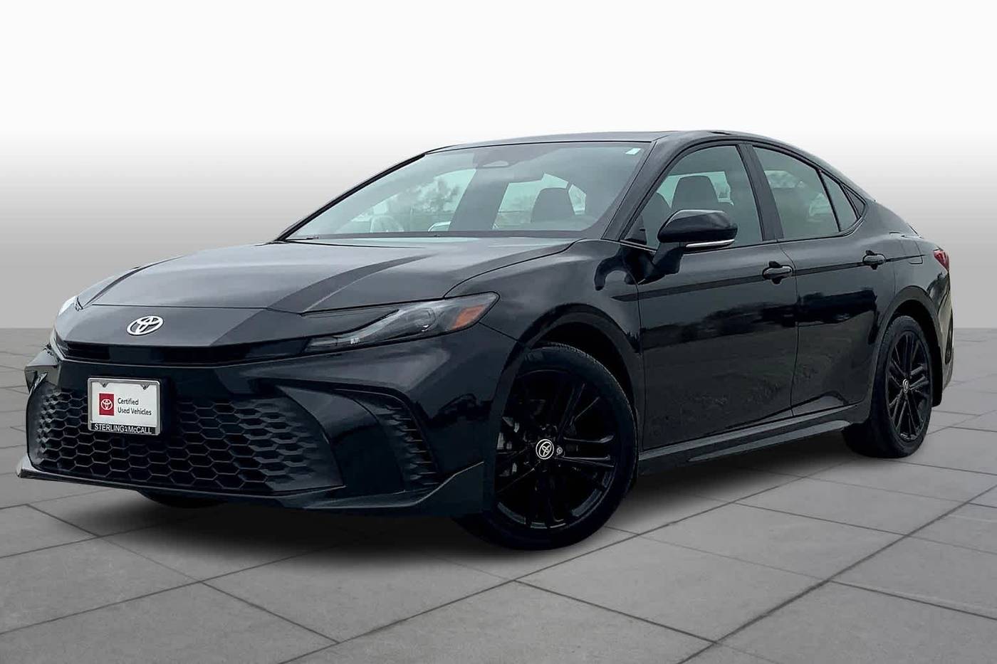 2025 Toyota Camry SE — Sedan — 7,740 mi — Houston, TX