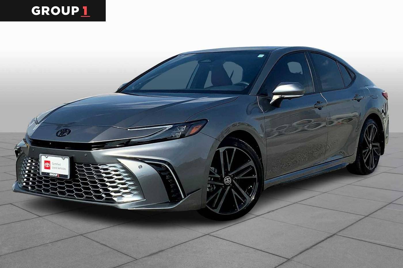 2025 Toyota Camry Hybrid XSE — Sedan — 17,375 mi — Houston, TX