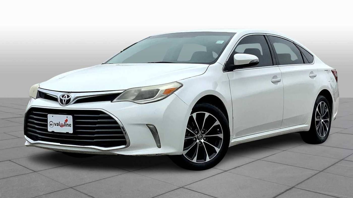 2016 Toyota Avalon XLE — Sedan — 133,857 mi — Houston, TX