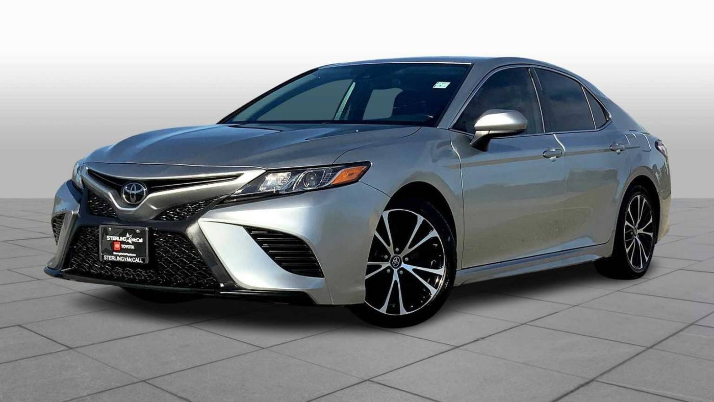 2020 Toyota Camry SE — Sedan — 83,782 mi — Houston, TX
