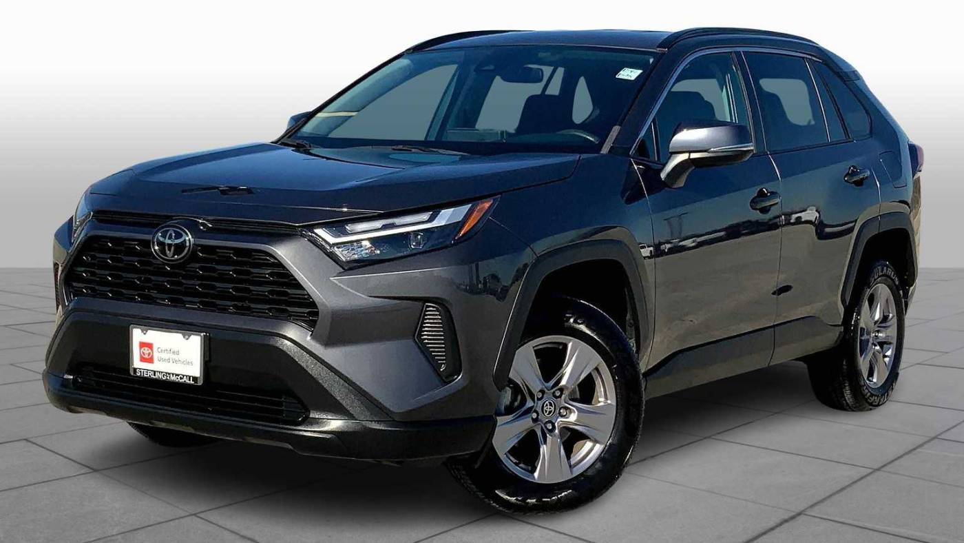 2024 Toyota RAV4 XLE — SUV — 43,174 mi — Houston, TX