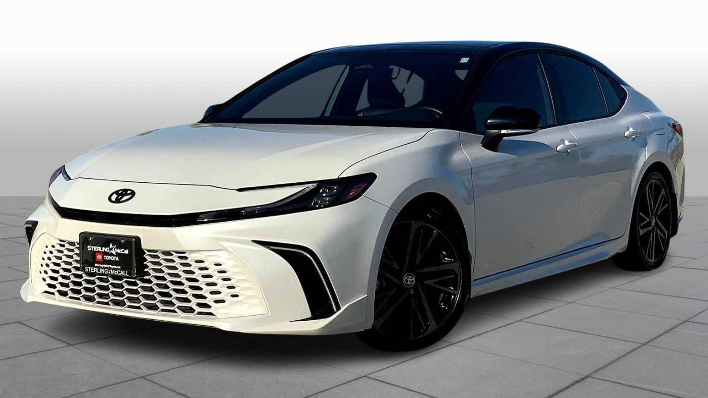 2025 Toyota Camry XSE — Sedan — 25,863 mi — Houston, TX