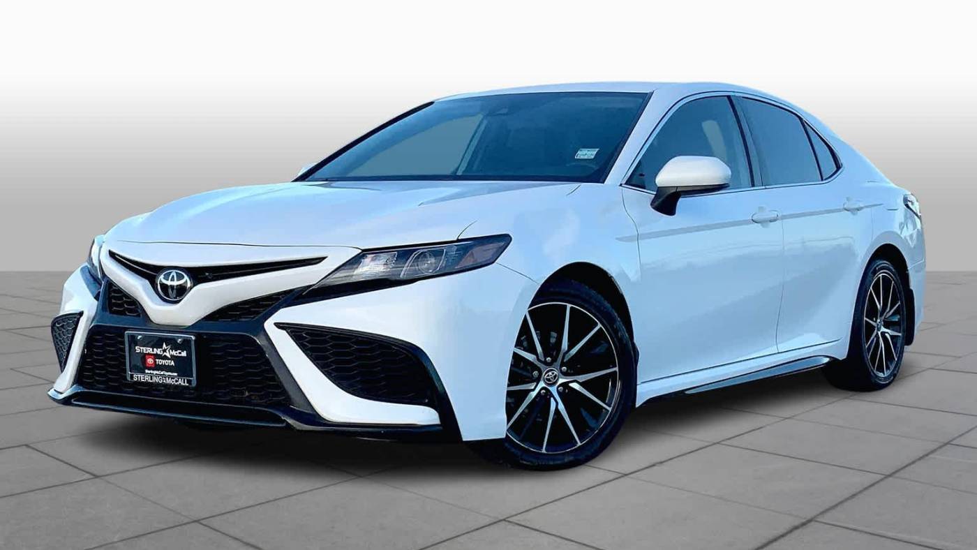 2021 Toyota Camry SE — Sedan — 60,670 mi — Houston, TX