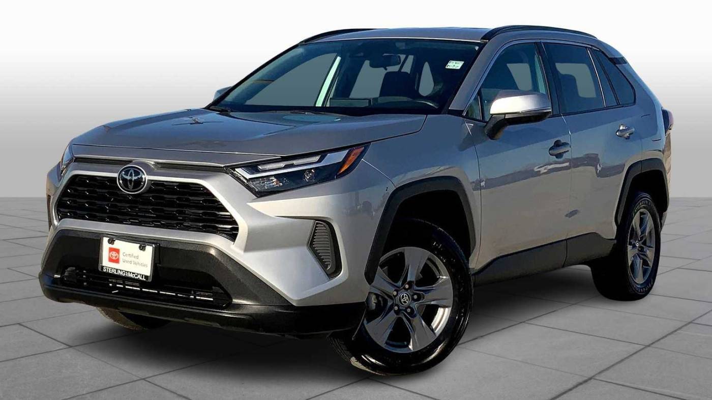 2024 Toyota RAV4 XLE — SUV — 28,295 mi — Houston, TX