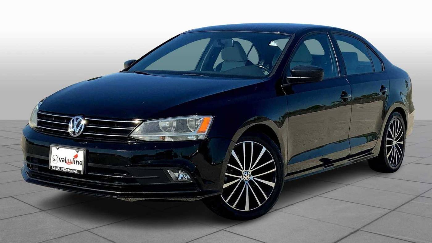 2016 Volkswagen Jetta 1.8T Sport — Sedan — 72,697 mi — Houston, TX