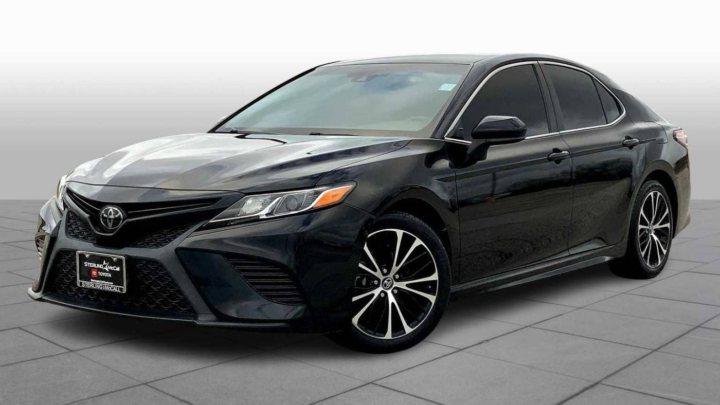 2019 Toyota Camry SE — Sedan — 52,010 mi — Houston, TX