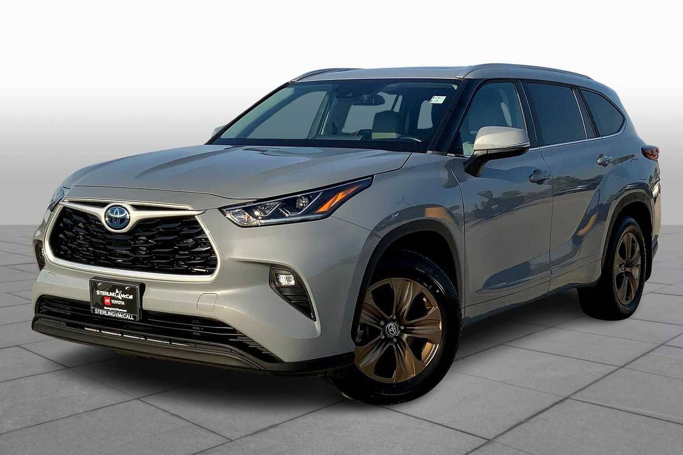 2023 Toyota Highlander Hybrid Bronze Edition — SUV — 46,065 mi — Houston, TX