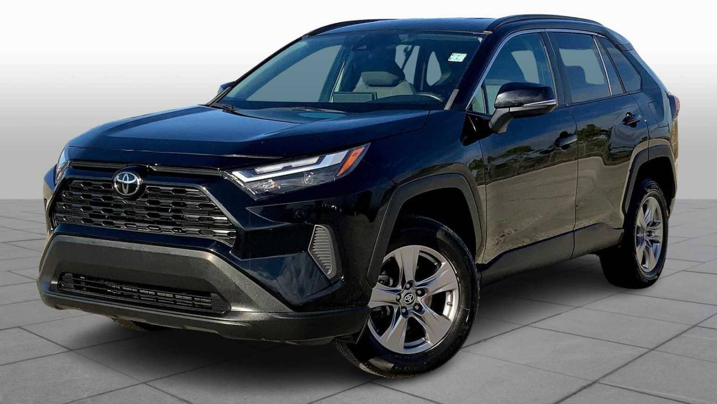 2022 Toyota RAV4 XLE — SUV — 53,296 mi — Houston, TX