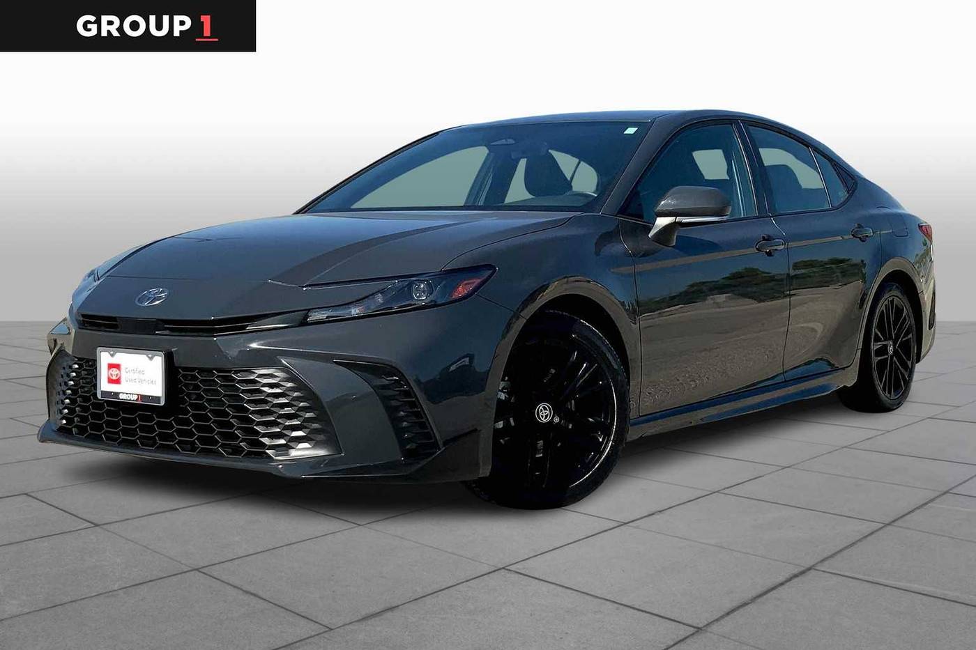 2025 Toyota Camry Hybrid SE — Sedan — 7,938 mi — Houston, TX