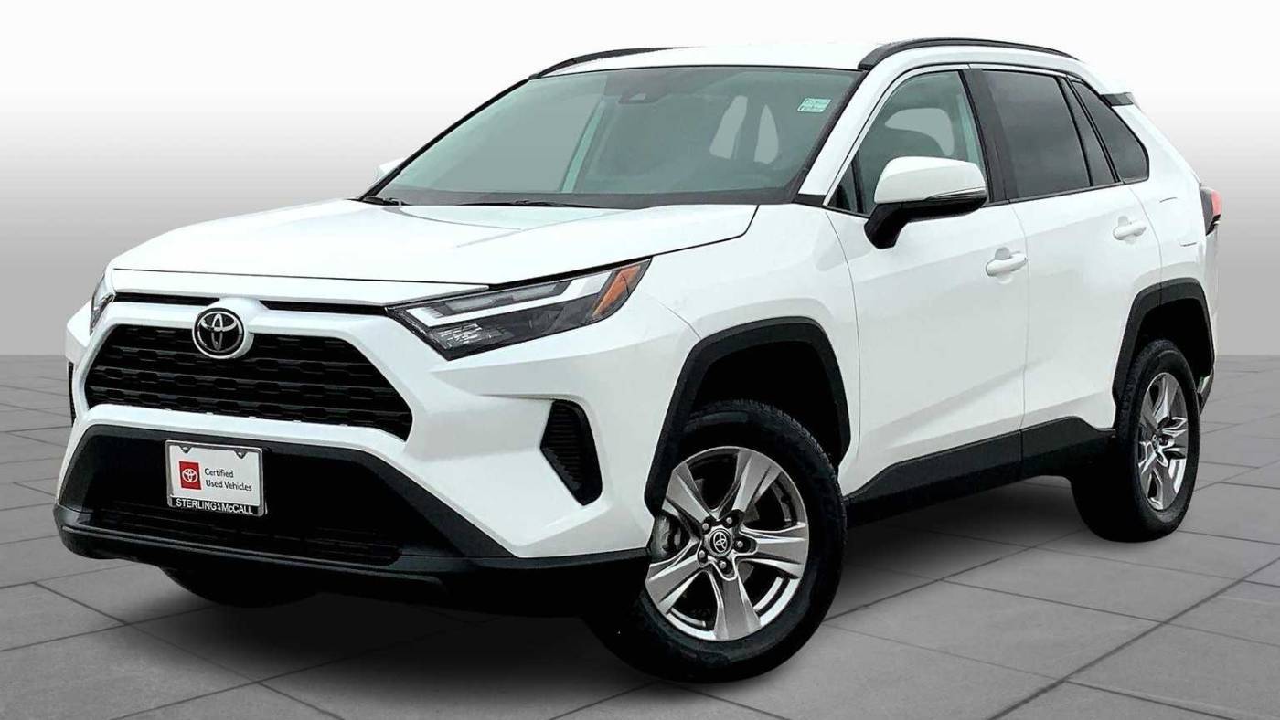 2023 Toyota RAV4 XLE — SUV — 37,225 mi — Houston, TX