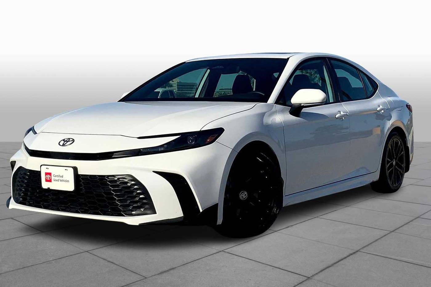 2025 Toyota Camry SE — Sedan — 10,989 mi — Houston, TX