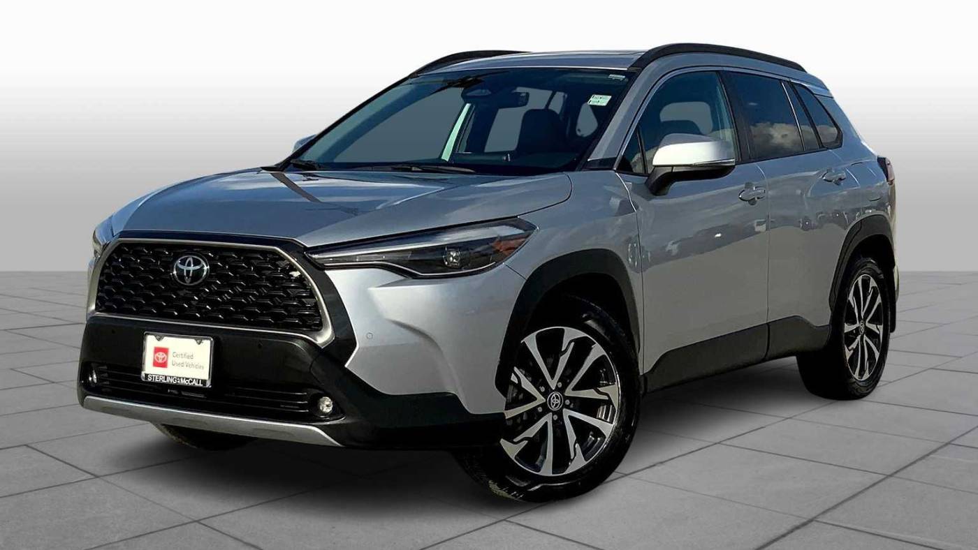 2023 Toyota Corolla Cross XLE — SUV — 23,690 mi — Houston, TX
