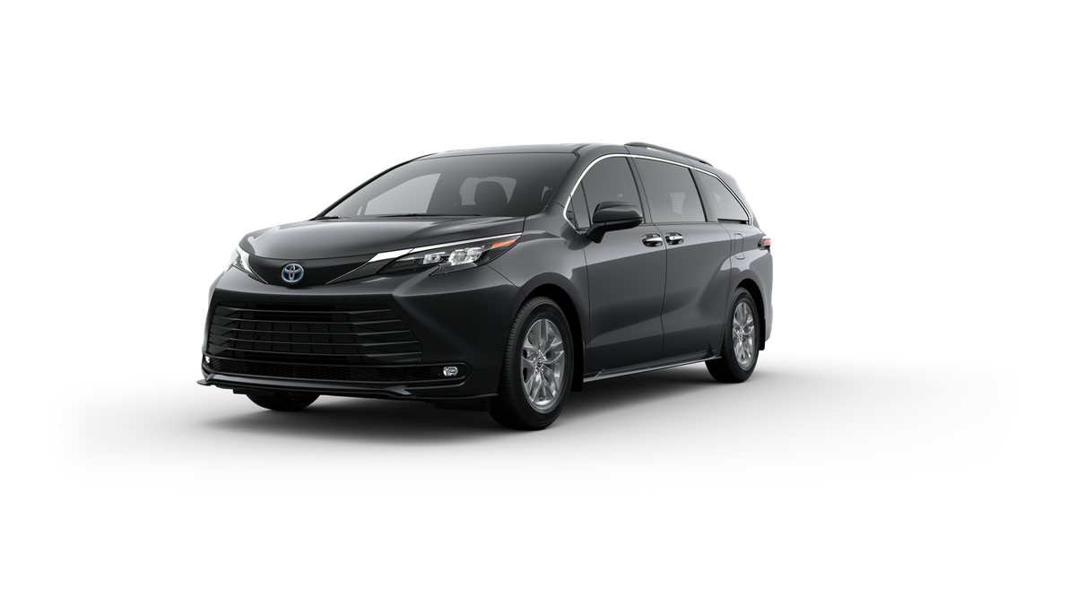 2025 Toyota Sienna XLE — Minivan — 1,855 mi — Houston, TX