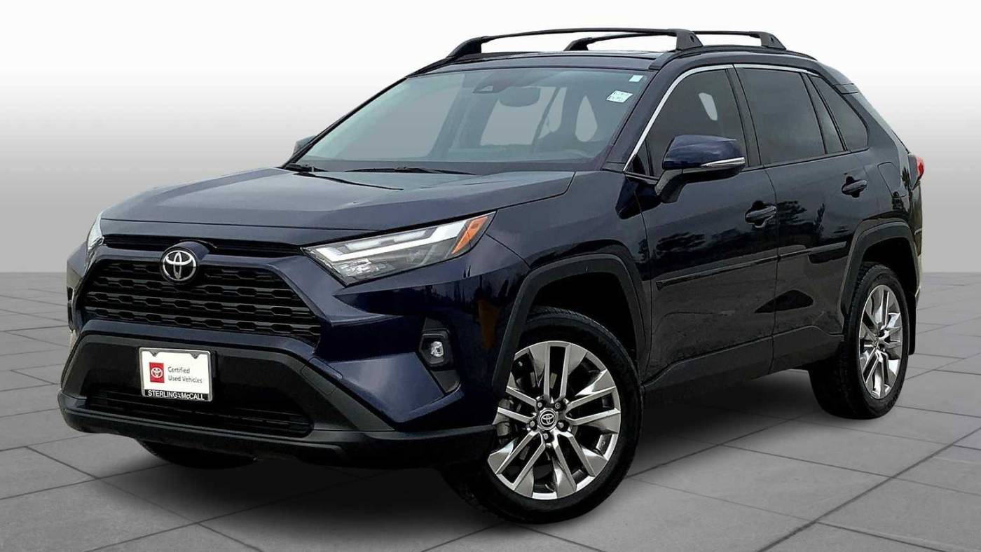2023 Toyota RAV4 XLE Premium — SUV — 40,077 mi — Houston, TX