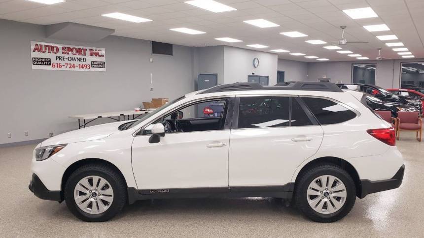 2018 Subaru Outback 2.5i Premium — SUV — 96,965 mi — Grand Rapids, MI