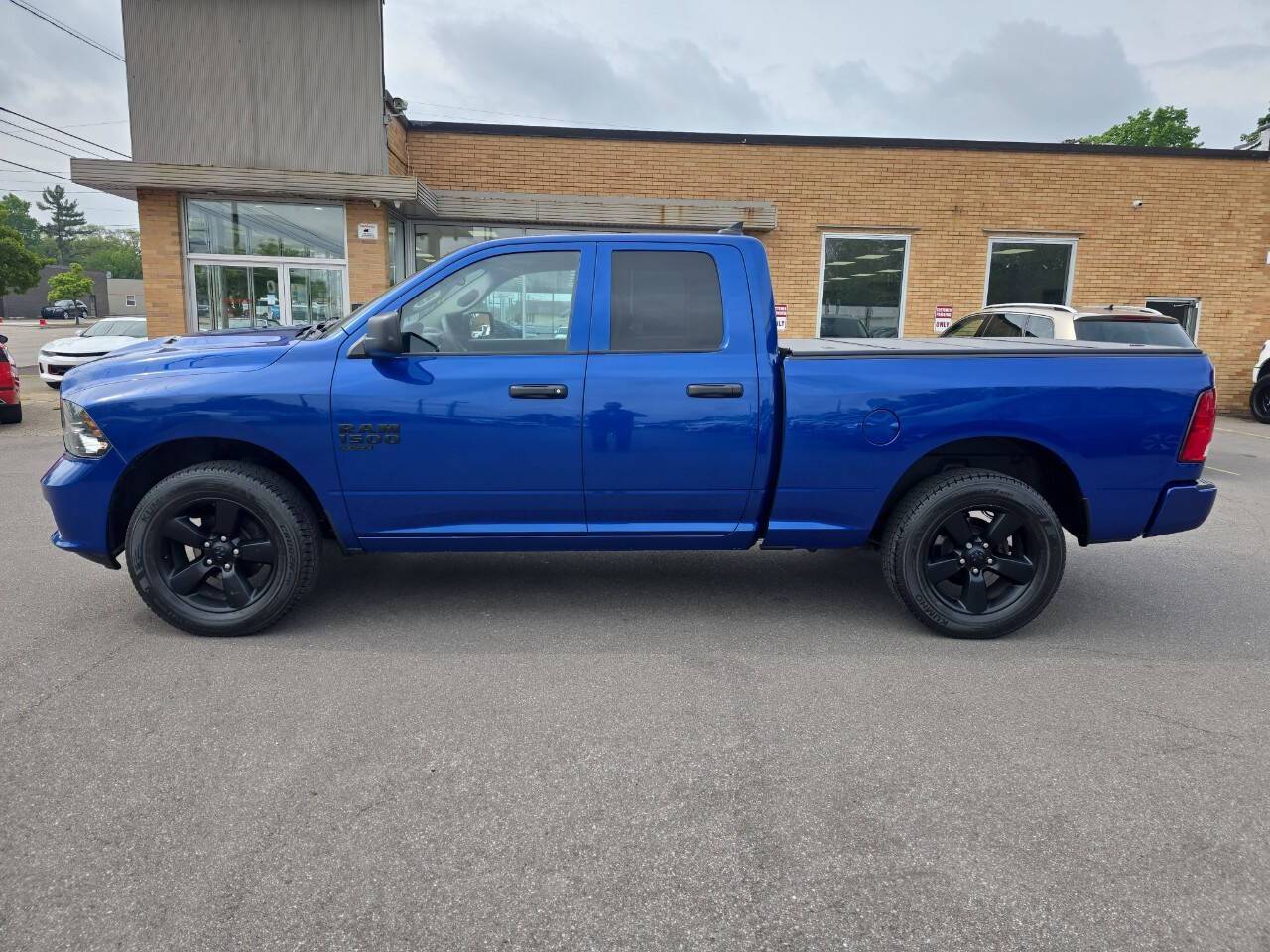 2019 Ram 1500 Classic Express — Pickup Truck — 120,907 mi — Grand Rapids, MI