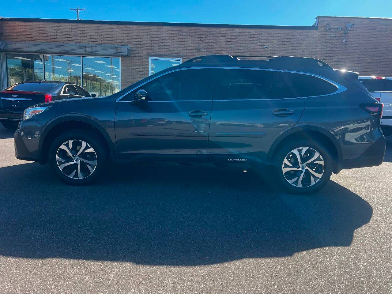 2020 Subaru Outback 2.5i Limited — SUV — 122,243 mi — Grand Rapids, MI